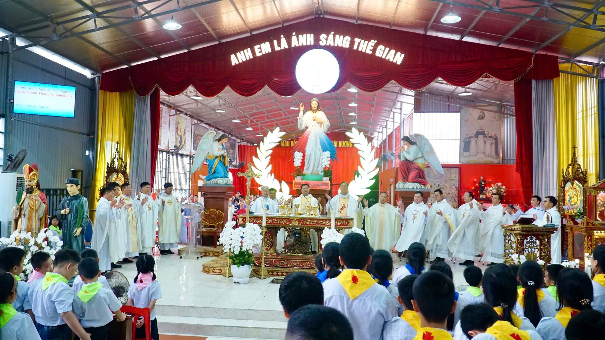 Giáo hạt Hải Dương hành hương Đền thánh Tử đạo Hải Dương